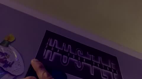 Snapshot of x7i3zuvfcwxym8naezgb chatting on October 6, 4:10 am Whatyouwantbest online show from October 6, 4:10 am