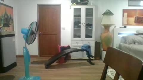 x9625x online show from December 29, 2:38 am