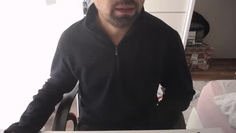 Mr. Lonely online show from October 31, 10:38 am