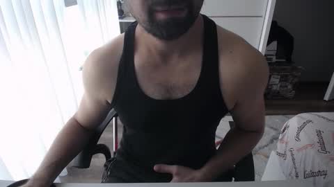 Mr. Lonely online show from November 10, 11:42 am