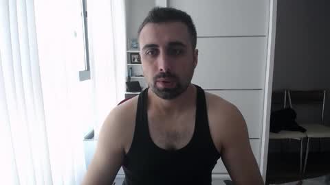 Snapshot of x_____0_____x chatting on April 20, 11:46 am Mr. Lonely online show from April 20, 11:46 am