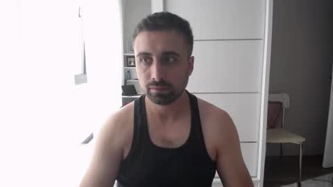 Snapshot of x_____0_____x chatting on June 19, 11:47 am Mr. Lonely online show from June 19, 11:47 am