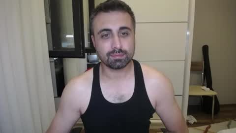 Snapshot of x_____0_____x chatting on July 15, 9:42 pm Mr. Lonely online show from July 15, 9:42 pm