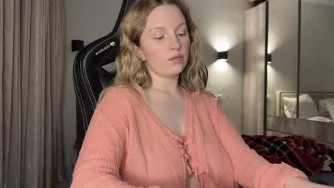 Snapshot of x__ivy_x chatting on February 22, 3:14 pm eva online show from February 22, 3:14 pm