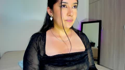 Adeline online show from May 20, 3:24 am