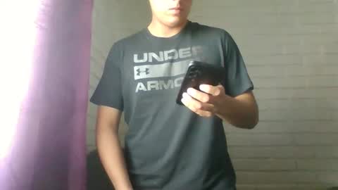 Snapshot of x_andrescam chatting on June 3, 6:35 pm x_andrescam online show from June 3, 6:35 pm