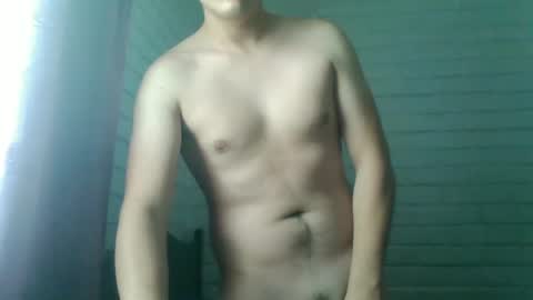 Snapshot of x_andrescam chatting on June 11, 6:17 pm x_andrescam online show from June 11, 6:17 pm