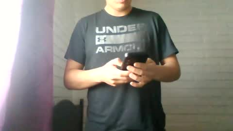 Snapshot of x_andrescam chatting on July 1, 6:29 pm x_andrescam online show from July 1, 6:29 pm