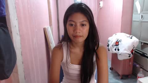 x_lexi_x online show from September 18, 2:13 am