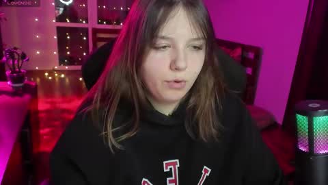 LOVE NERDS ONLY online show from January 7, 4:48 am