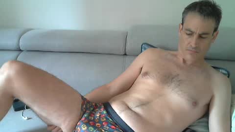 Snapshot of xalegarmax chatting on August 1, 11:09 am xalegarmax online show from August 1, 11:09 am