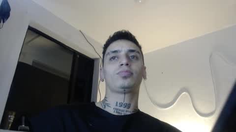 xalejo_max online show from November 17, 10:48 pm