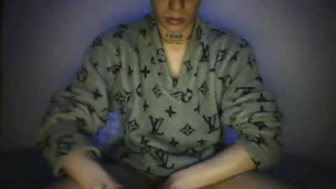 Snapshot of xalejo_max chatting on July 12, 3:25 pm xalejo_max online show from July 12, 3:25 pm