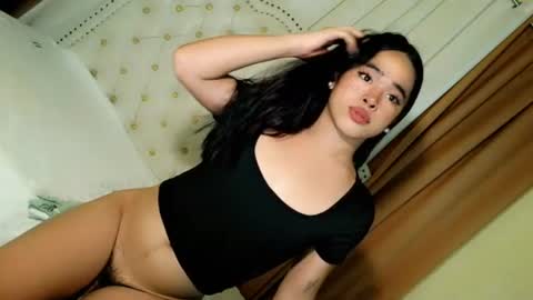xam_blair_asian online show from June 21, 5:54 am