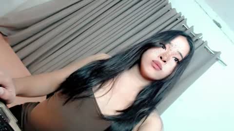 xam_blair_asian online show from July 25, 8:50 pm