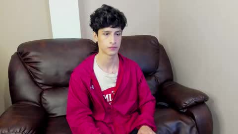 Snapshot of xam_collen chatting on January 9, 3:04 pm xam_collen online show from January 9, 3:04 pm