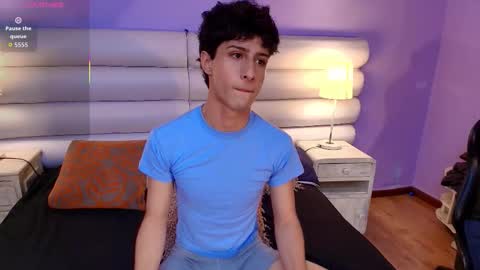 Snapshot of xam_collen chatting on January 14, 6:24 pm xam_collen online show from January 14, 6:24 pm