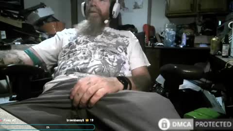 Snapshot of xander71972 chatting on June 9, 12:17 pm xander71972 online show from June 9, 12:17 pm