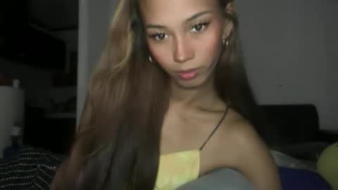 Snapshot of xandraluxe_xoxo chatting on November 22, 8:52 pm Cassandra online show from November 22, 8:52 pm