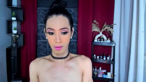 Snapshot of xangel0fcumx chatting on November 13, 8:35 am Aliyah online show from November 13, 8:35 am