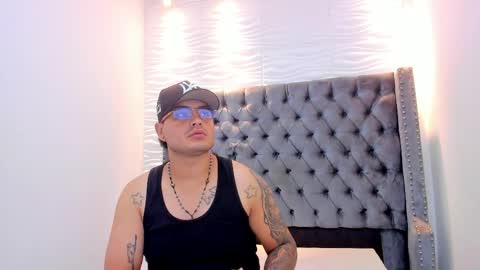 Snapshot of xavi_cooper chatting on June 2, 4:58 am XAVI online show from June 2, 4:58 am