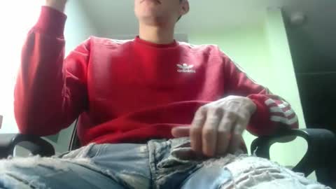 Snapshot of xavicock24 chatting on November 27, 10:56 pm xavicock24 online show from November 27, 10:56 pm