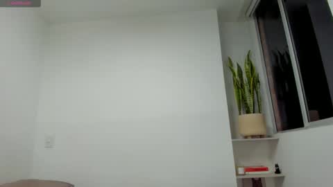 Xavier online show from October 24, 1:46 am