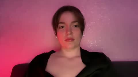 Snapshot of xcharliesa chatting on February 2, 6:42 pm xcharliesa online show from February 2, 6:42 pm