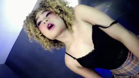 kianna online show from December 22, 3:44 pm