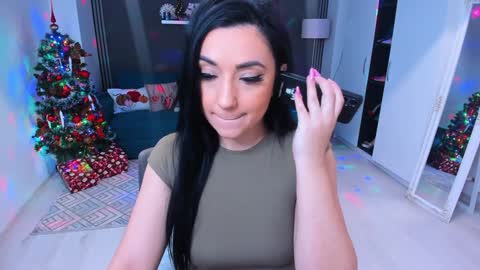 Christal online show from December 5, 9:06 pm