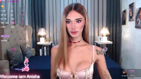 I LOVEE TO TRAVEL AROUND THE WORLD online show from December 30, 8:32 am