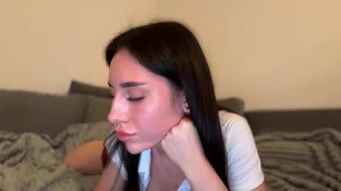 XCuteXbunny online show from October 13, 5:57 pm