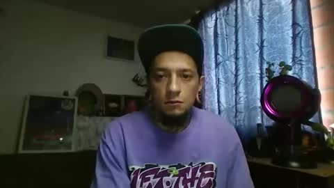 Snapshot of xdantex19 chatting on May 3, 1:50 pm xdantex19 online show from May 3, 1:50 pm