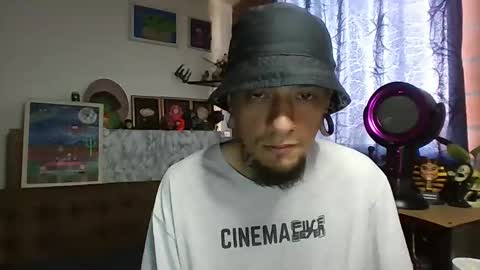 Snapshot of xdantex19 chatting on June 4, 2:34 pm xdantex19 online show from June 4, 2:34 pm