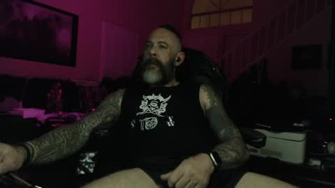Dean Morgan online show from April 7, 12:38 pm