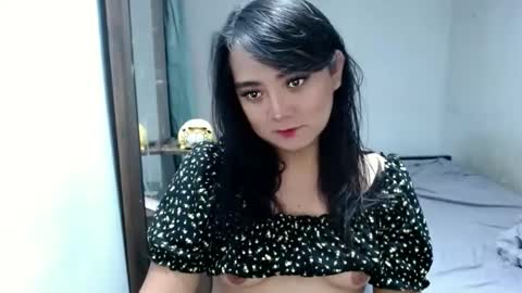 Snapshot of xdesirable_cutie chatting on December 6, 11:11 am Jenny Your sweet cute girl online show from December 6, 11:11 am