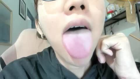 Snapshot of xdreamangel chatting on June 13, 3:59 am xdreamangel online show from June 13, 3:59 am