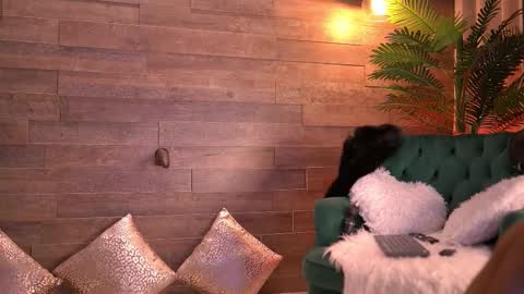 Xena online show from February 12, 3:45 am