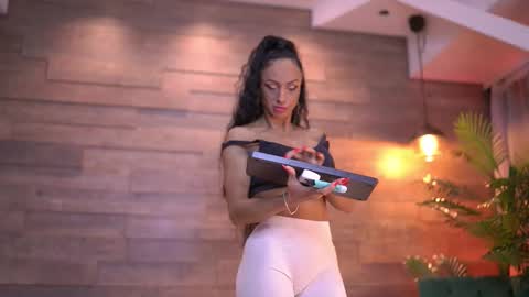 Xena online show from February 25, 4:11 am