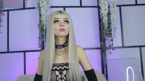 xenomy online show from March 11, 7:47 am