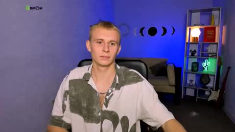 Snapshot of xevier_loyd chatting on December 2, 6:36 pm xevier online show from December 2, 6:36 pm