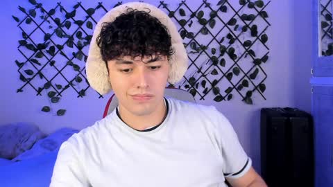 xhan online show from April 2, 3:48 am