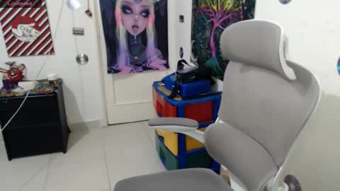 Snapshot of xherry_wet11 chatting on December 16, 8:58 pm Xherry online show from December 16, 8:58 pm