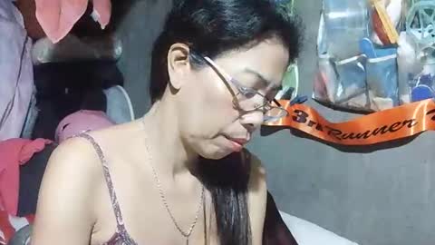 Snapshot of xhotskinny69x chatting on November 21, 11:09 am xhotskinny69x online show from November 21, 11:09 am