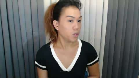 Snapshot of xhugejerkingtransx chatting on December 14, 10:39 pm GWEN THOMPSON .......   online show from December 14, 10:39 pm
