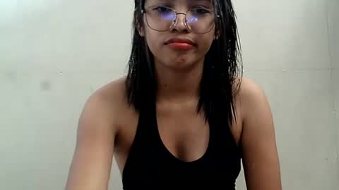 Snapshot of xiaomeee chatting on October 3, 12:07 am xiaomeee online show from October 3, 12:07 am