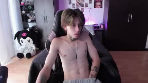 xIce Boy online show from February 11, 2:33 pm