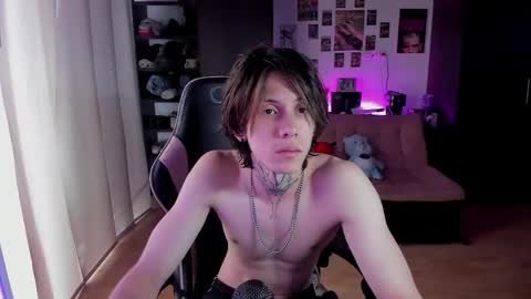 xIce Boy online show from May 1, 6:23 pm