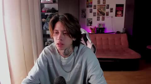 Snapshot of xice_boy chatting on May 14, 1:40 pm xIce Boy online show from May 14, 1:40 pm