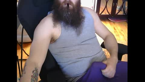 xiisil online show from May 4, 5:31 pm